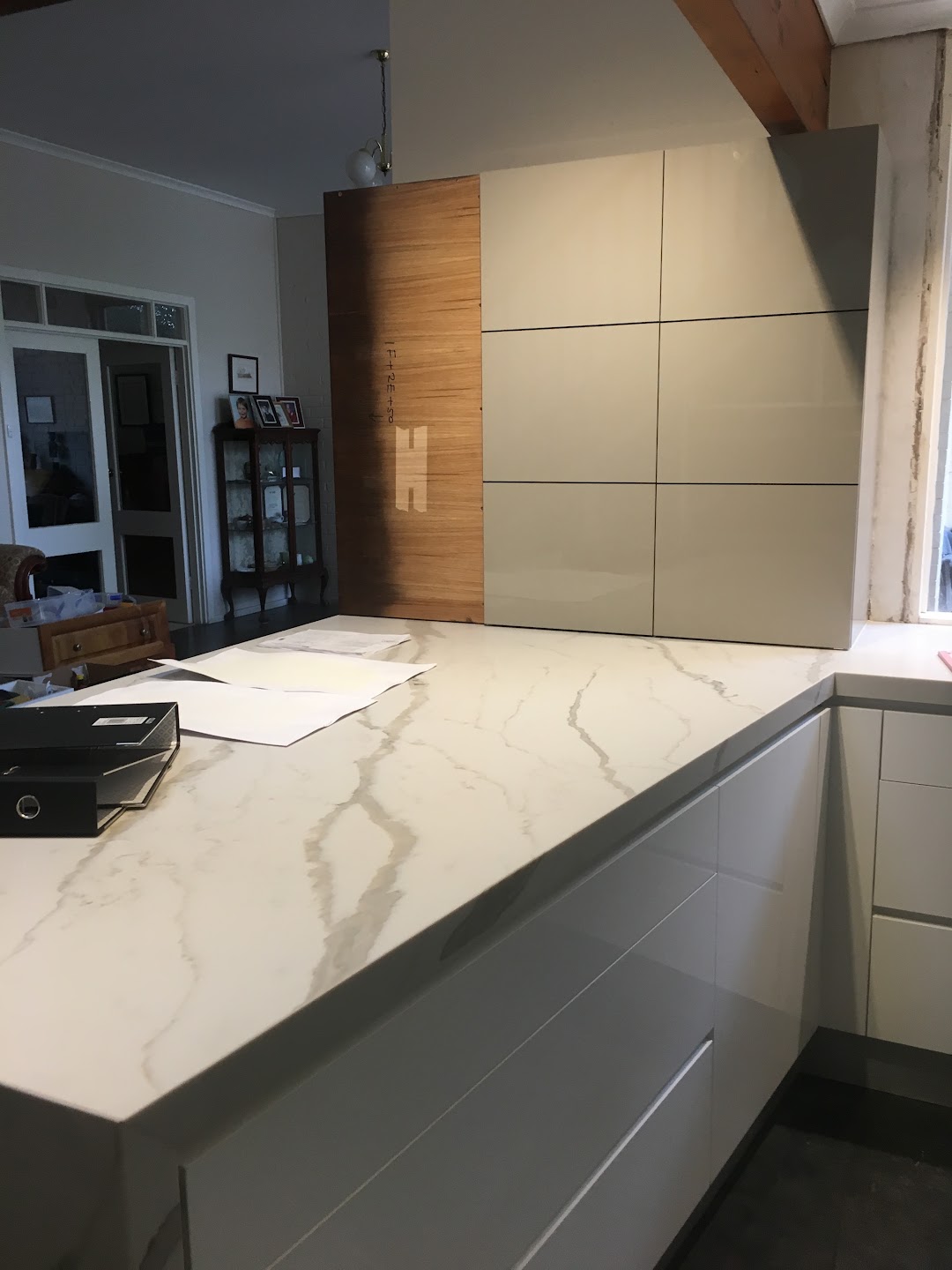Glenunga kitchen cabinetry and stone benchtop